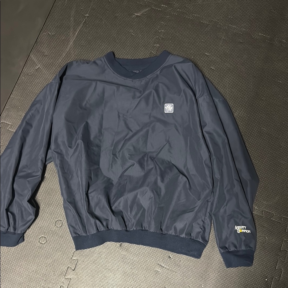 Navy Blue all climate New York life Men's Sweater; size medium
